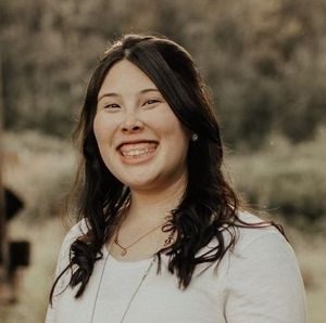 Meet your Posher, Olivia